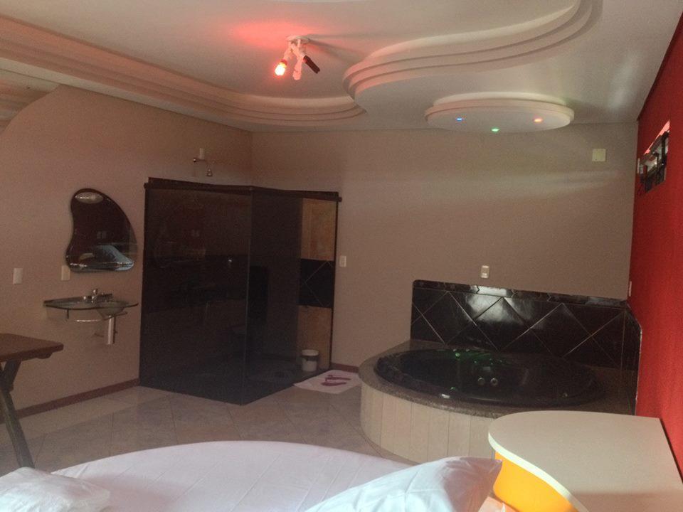 אוסוריו Motel Refugios (Adults Only) מראה חיצוני תמונה
